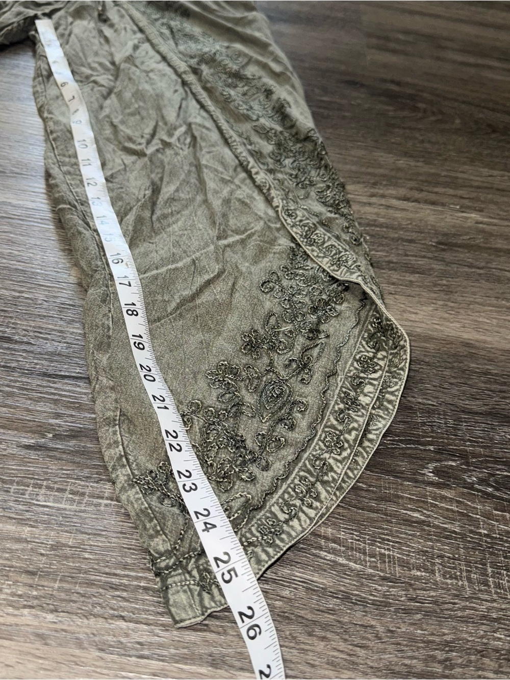 Earthbound Trading Co Embroidered Split Leg Harem Pants Olive Green Large Boho - Picture 10 of 10